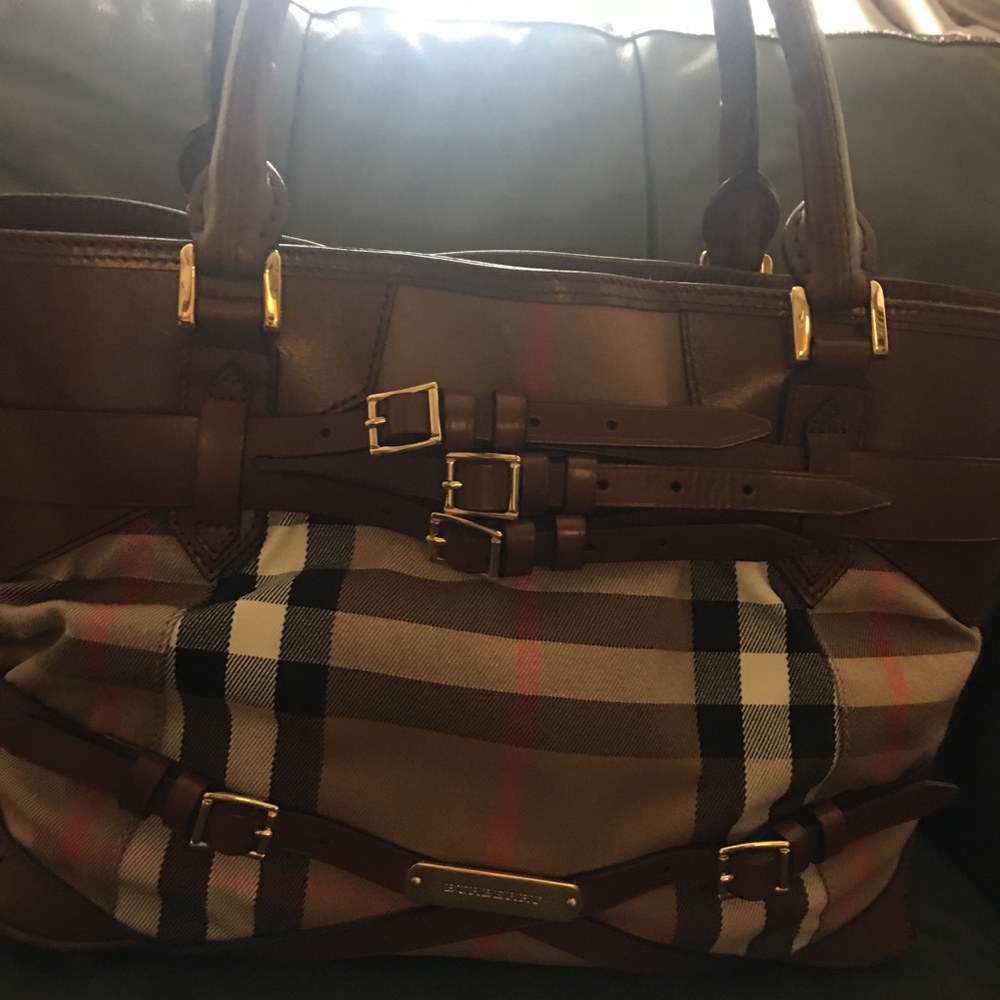 Burrberry Handbag
